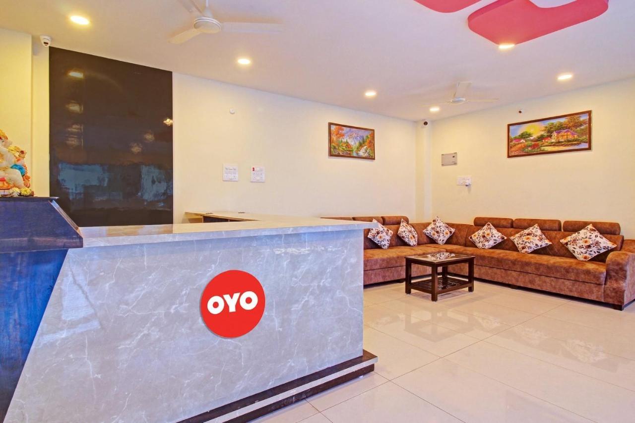 Super Hotel O Lakshmi Royal Inn Варангал Экстерьер фото